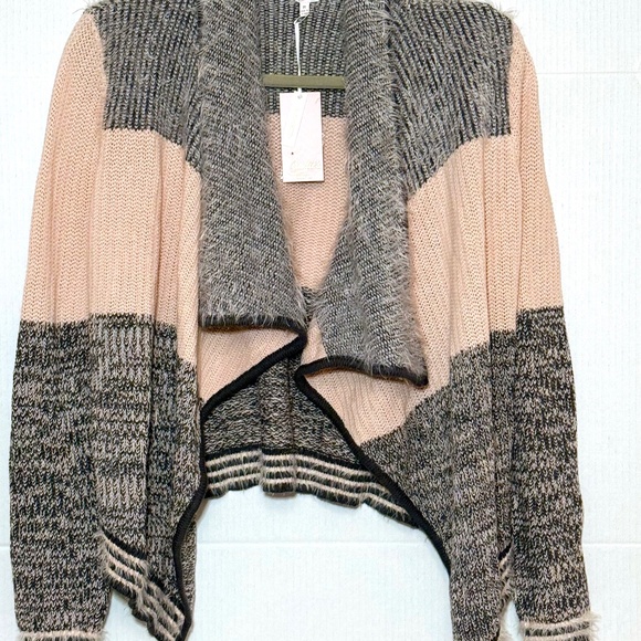 Candie's Sweaters - NWT Candies Open Front Knit Cardigan rSweater